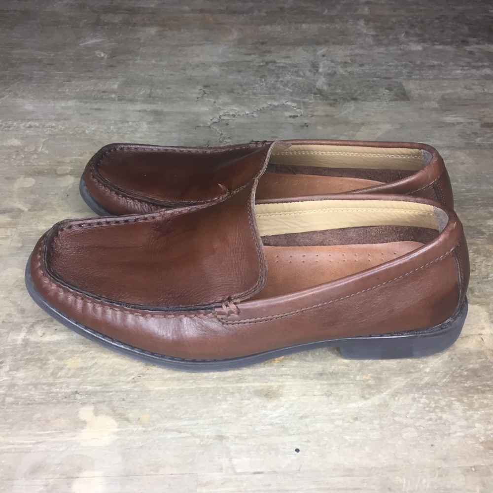 G.H. Bass & Company Men’s 8 Brown Loafers